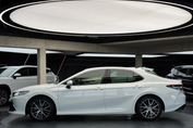 Toyota Camry 2.5 Hybrid Executive CVT