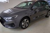 Hyundai i30 1.6 T-GDI Smart DCT