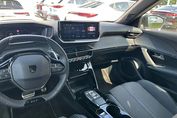 Peugeot 2008 Puretech Mhev Active e-DCS6