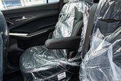 JAC JS8 PRO 1.5 T-GDI 7 DCT 6os.