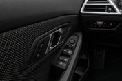 BMW Seria 3 330i xDrive