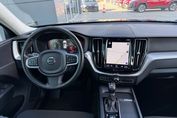 Volvo XC60 T4 Momentum Pro aut