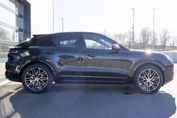 Porsche Cayenne Coupe E-Hybrid Black Edition
