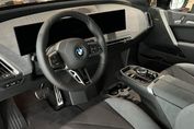 BMW iX xDrive45