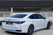 Lexus ES 300h Business Edition