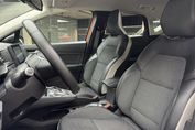 Renault Captur 1.6 E-Tech Intens