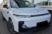 Leapmotor B10 Design Hybrid EV 18,8 kWh