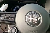 Alfa Romeo Stelvio 2.0 Turbo Tributo Italiano Q4