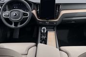 Volvo XC60 B5 AWD Plus Dark