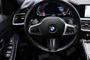 BMW Seria 3 330i xDrive M Sport sport-aut