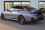 BMW Seria 3 330i xDrive M Sport