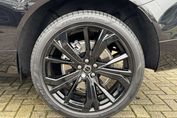 Volvo XC60 T8 Plug-In Hybrid AWD Ultra Black Edition
