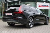 Volvo V60 B4 D Cross Country