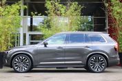 Volvo XC90 B5 AWD Ultra Bright