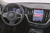 Volvo XC60 B5 B AWD Ultra Dark