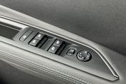 Peugeot 3008 Allure Pack 1.6 Hybrid e-EAT8