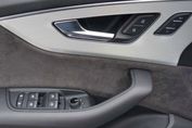 Audi Q7 55 TFSI e quattro S Line