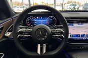 Mercedes E Klasa 220 d 4MATIC AMG Line