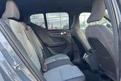 Volvo XC40 B3 Plus Dark aut