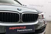 BMW Seria 5 520d xDrive Sport Line