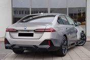 BMW Seria 5 550e xDrive M Sport