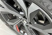 Renault Arkana Evolution 1.6 E-Tech Hybrid AT