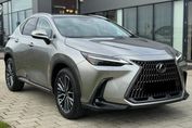 Lexus NX 450h+ Omotenashi 2.5 Plug-in Hybrid