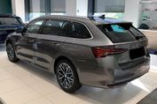 Skoda Octavia Selection 1.5 TSI mHEV DSG