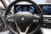 BMW Seria 3 330i xDrive sport-aut