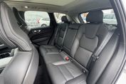 Volvo XC60 B5 B AWD Ultra Dark