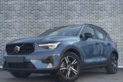 Volvo XC40 B3 Plus Dark