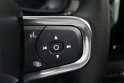Volvo XC40 B4 Plus Dark