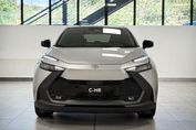 Toyota C-HR Style 2.0 Hybrid Dynamic Force Plug-in