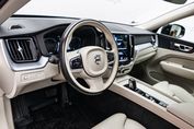 Volvo XC60 B4 D AWD Momentum Pro aut