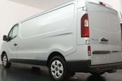 Renault Trafic L2H1 Extra AT9