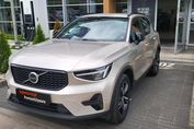 Volvo XC40 B3 Plus Dark aut
