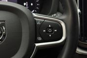 Volvo XC60 B4 D AWD Momentum Pro