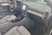 Volvo XC40 B3 Plus Dark
