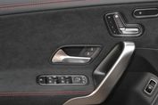 Mercedes CLA 220 4-Matic AMG Line
