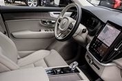 Volvo XC90 T8 Plug-In Hybrid AWD Ultra Bright 7os