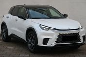 Lexus LBX Emotion 1.5 Hybrid