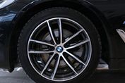 BMW Seria 5 520i mHEV aut