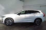 Volvo XC60 B5 AWD Plus Dark