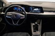 Volkswagen Golf VIII 1.5 TSI