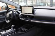 Toyota Prius Prestige 2.0 Hybrid Plug-in