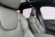 Volvo XC60 T8 Plug-In Hybrid AWD Ultra Black Edition