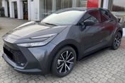 Toyota C-HR Style 2.0 Hybrid Dynamic Force Plug-in
