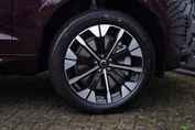 Volvo XC60 B5 AWD Ultra Dark
