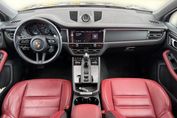 Porsche Macan T