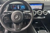 Mercedes GLB 200